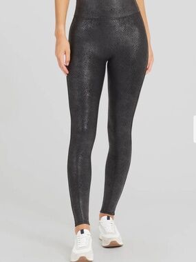 SPANX BLACK LEATHER LEGGING